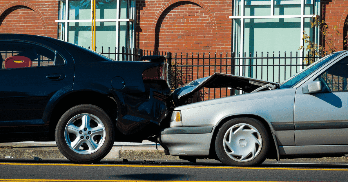 ¿Necesito Un Abogado De Accidentes De Tránsito Si Me Chocan Por Detrás? 1 Do i need a car accident attorney if i was rear ended